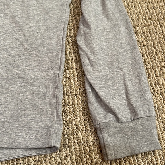 Adidas Sweatshirt - Picture 3 of 7